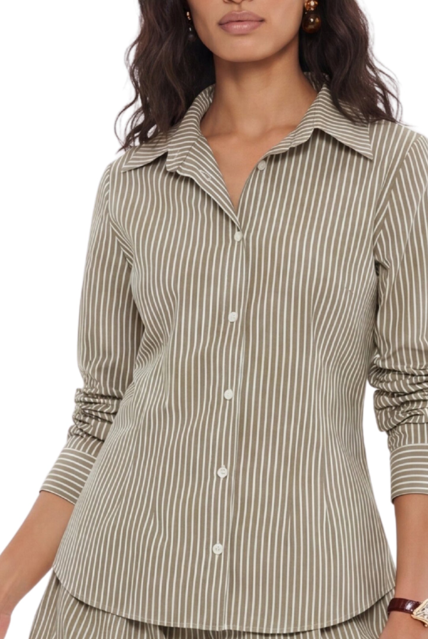 מכופתרת מישל