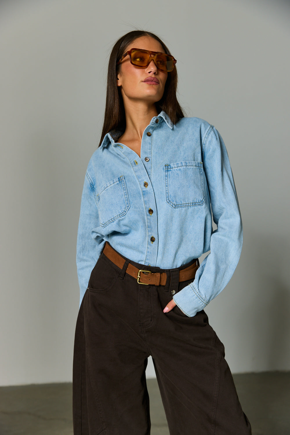 מכופתרת שיה