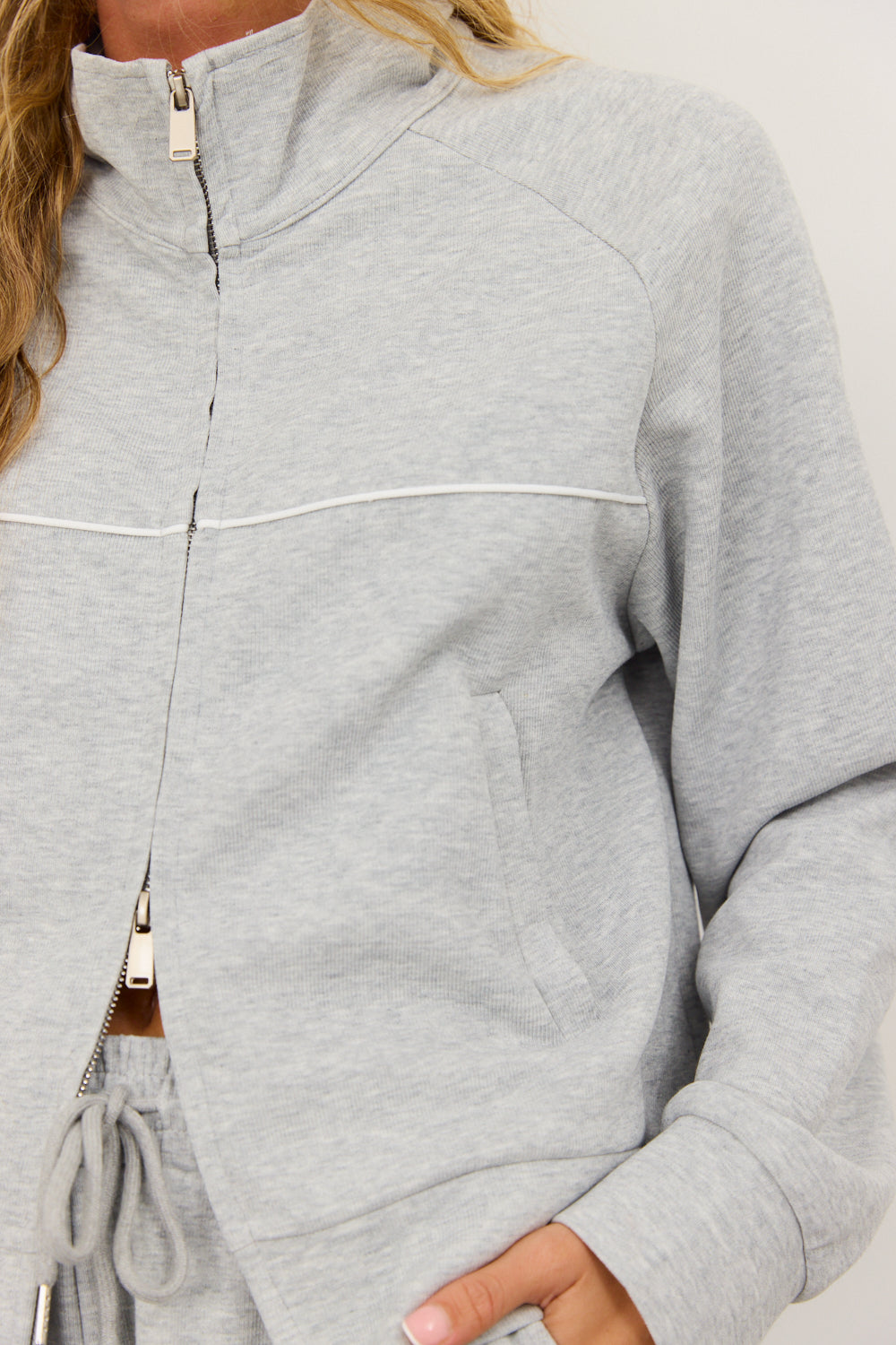 סווטשירט ברנרד