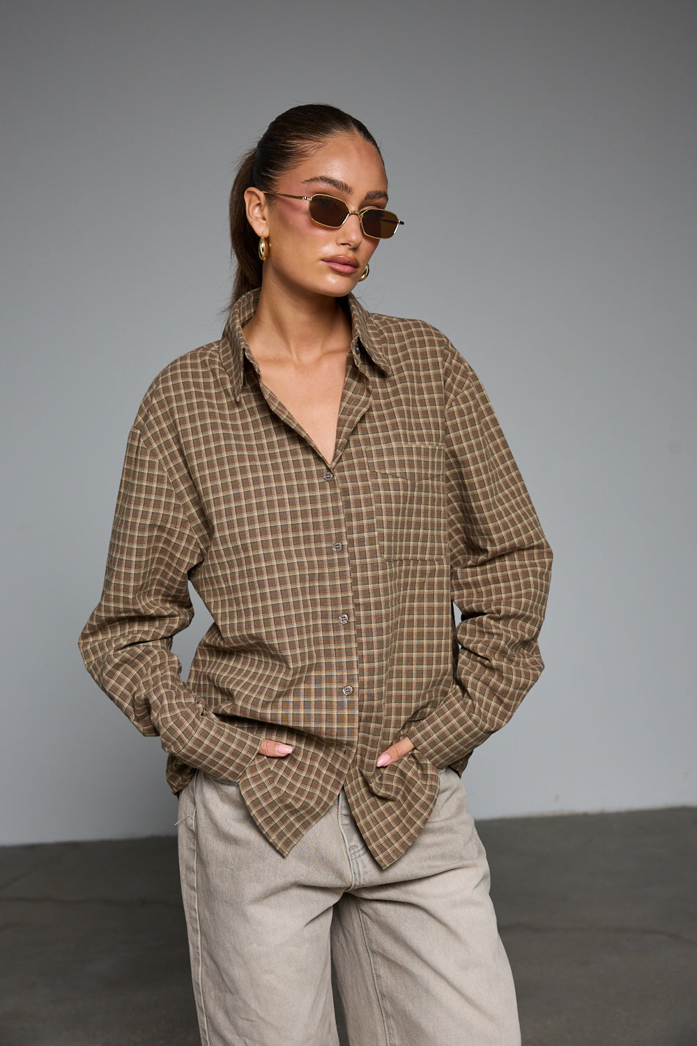 מכופתרת פול