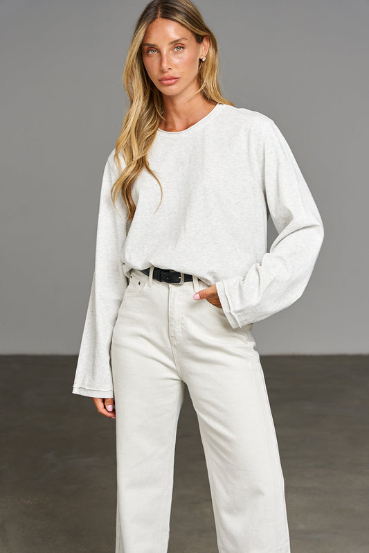 חולצות כותנה לנשים - איך לבחור את החולצה המושלמת ליום-יום?