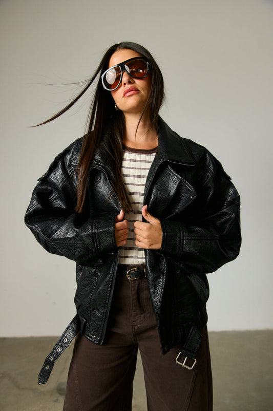 בגדי חורף לנשים – קולקציה שיקית לעונת החורף הישראלית