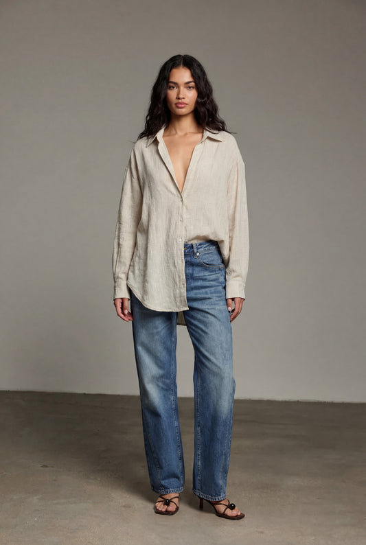 מכופתרת מונדי