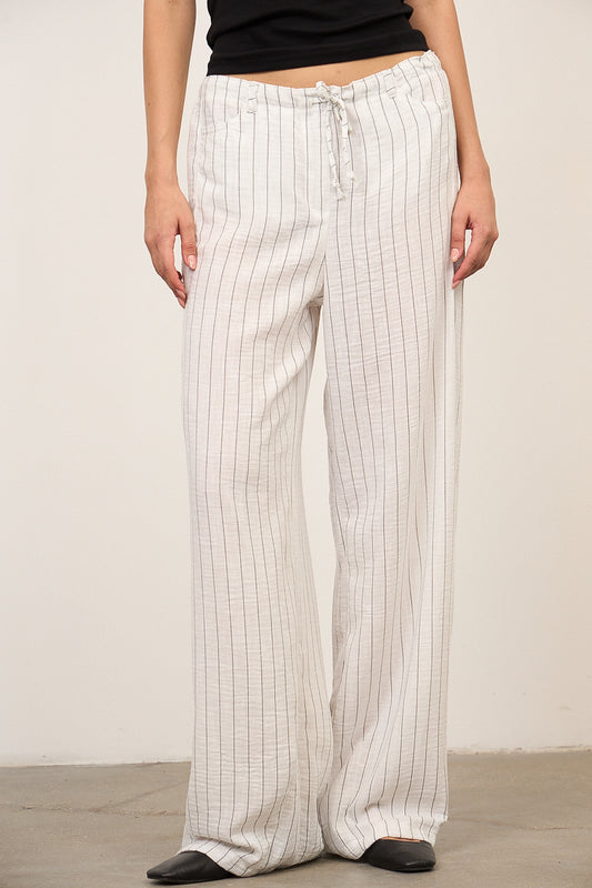 מכנסי אדריאן