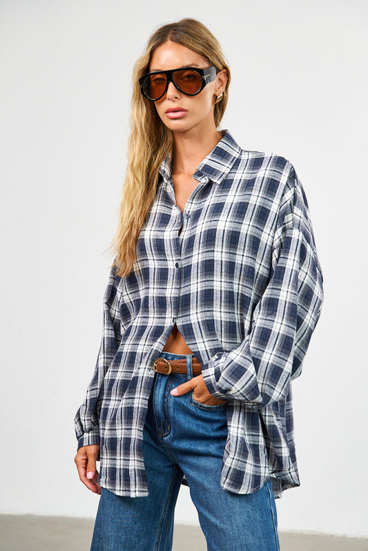 מכופתרת סאנדי