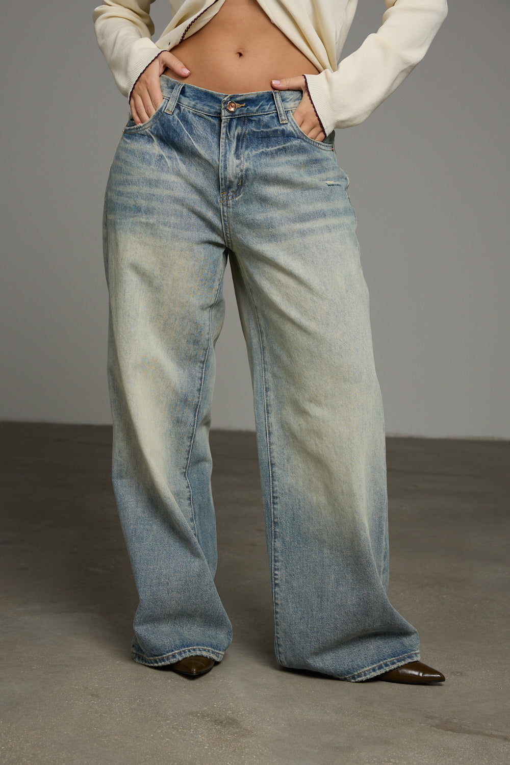 ג׳ינס אנטון