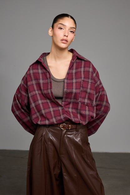 מכופתרת סואן