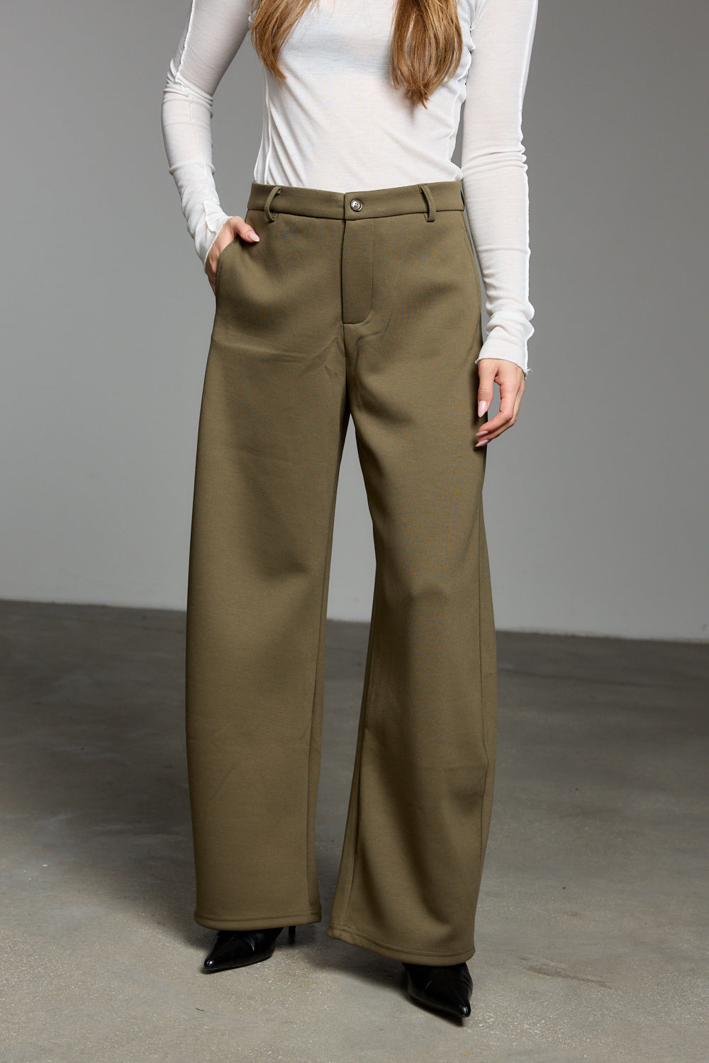 מכנסי אייטר