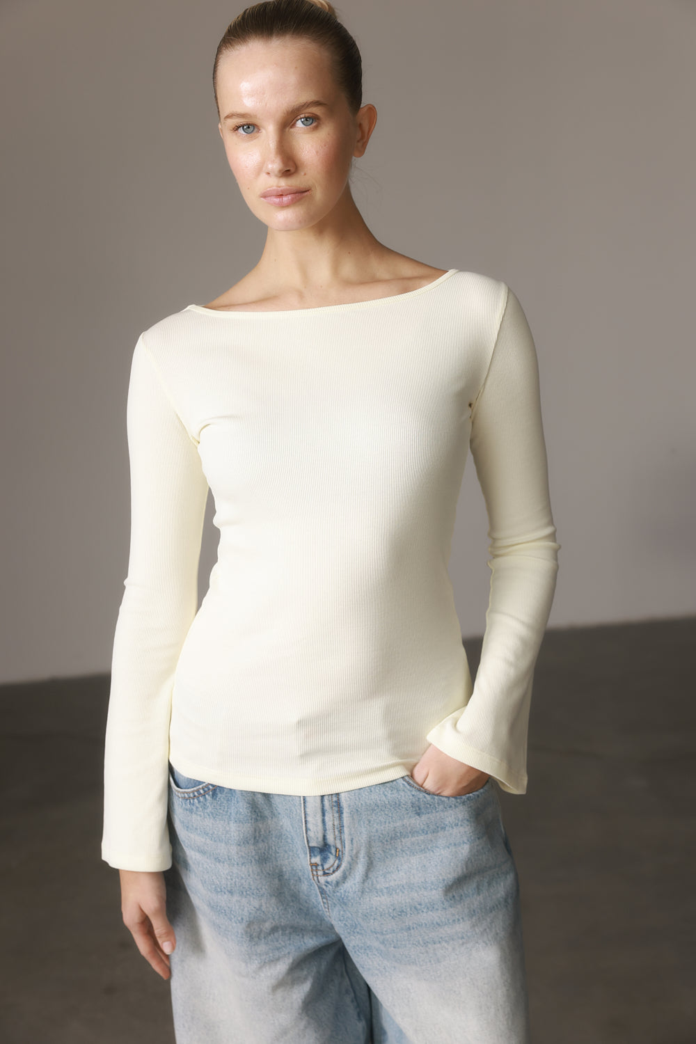 חולצת רייבן