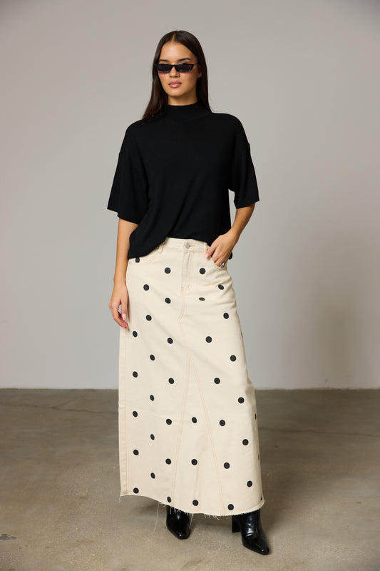 חצאית פוינט