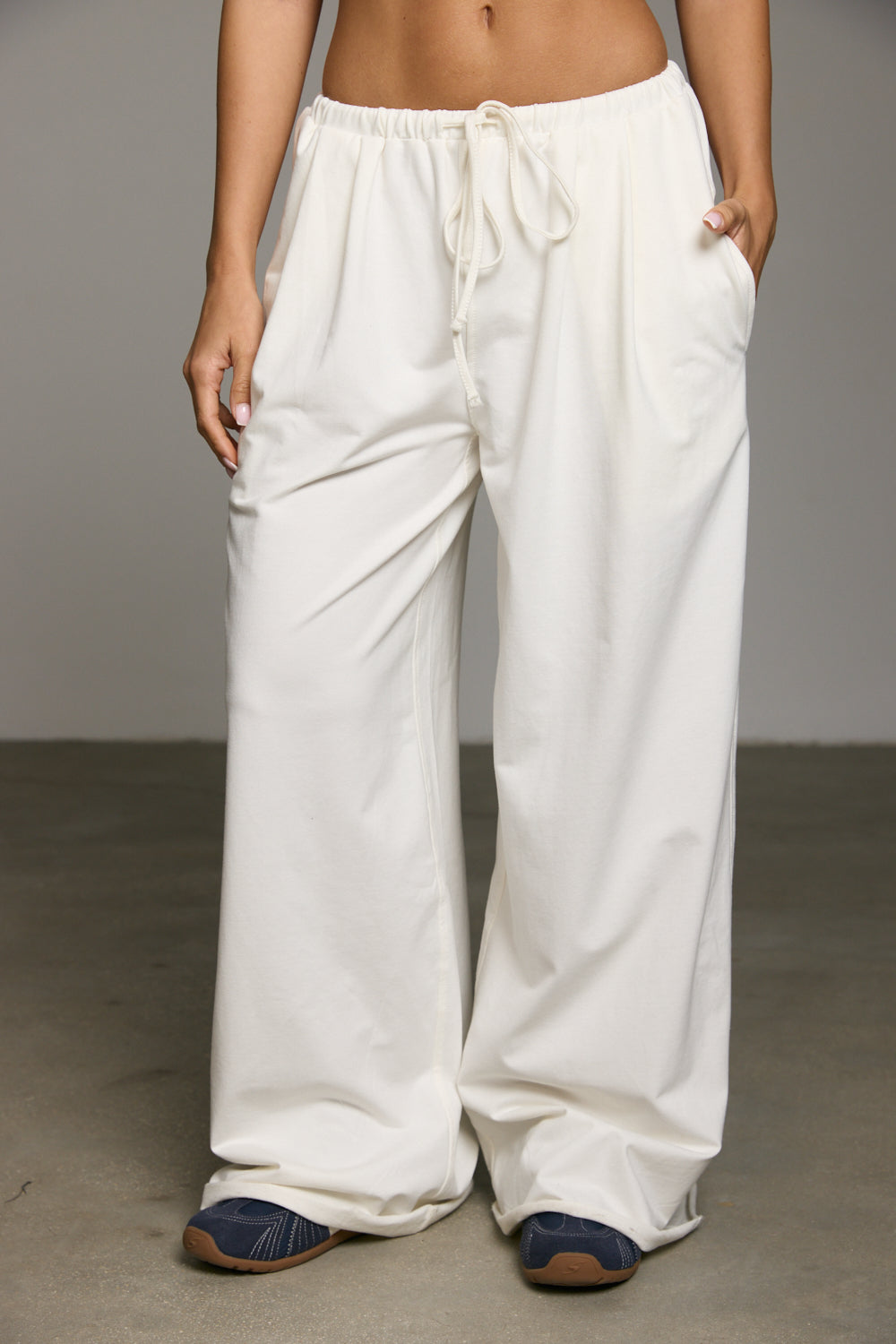 מכנסי שרלוט