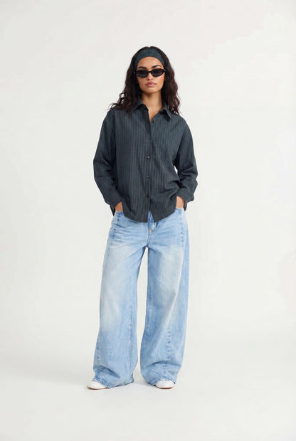 מכופתרת דונלט