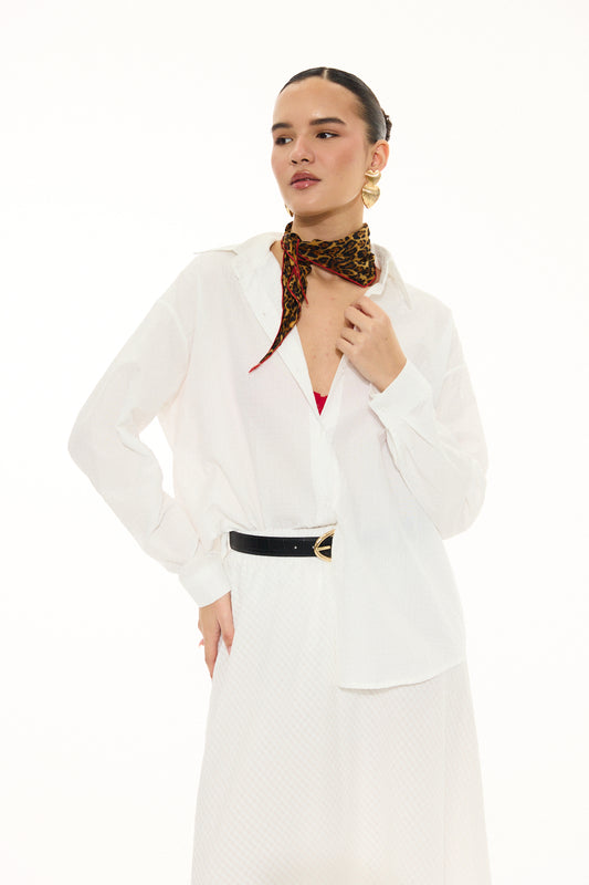 מכופתרת לונה