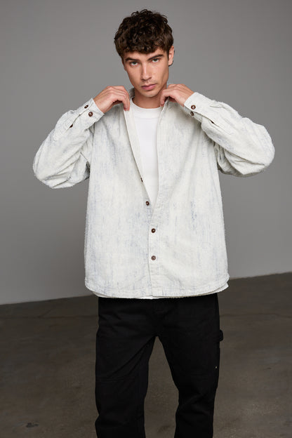 מכופתרת דורי