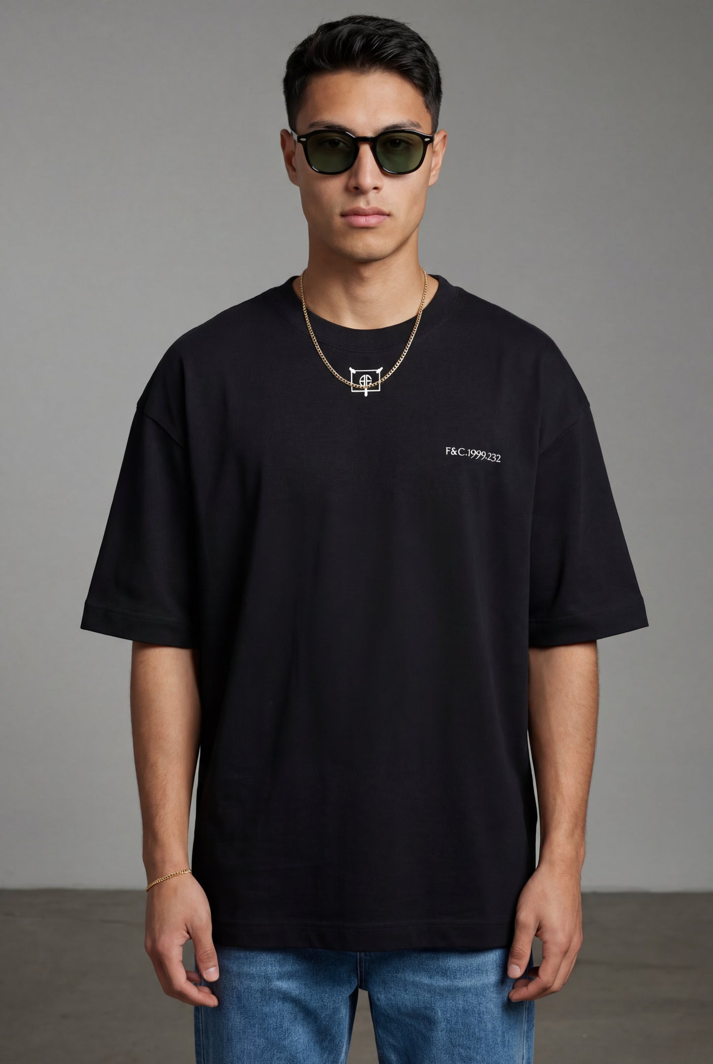 חולצת אדריאן