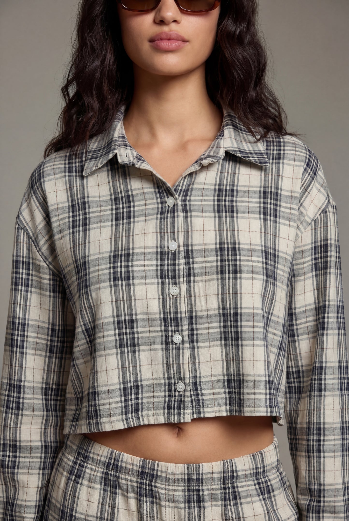 מכופתרת מרני